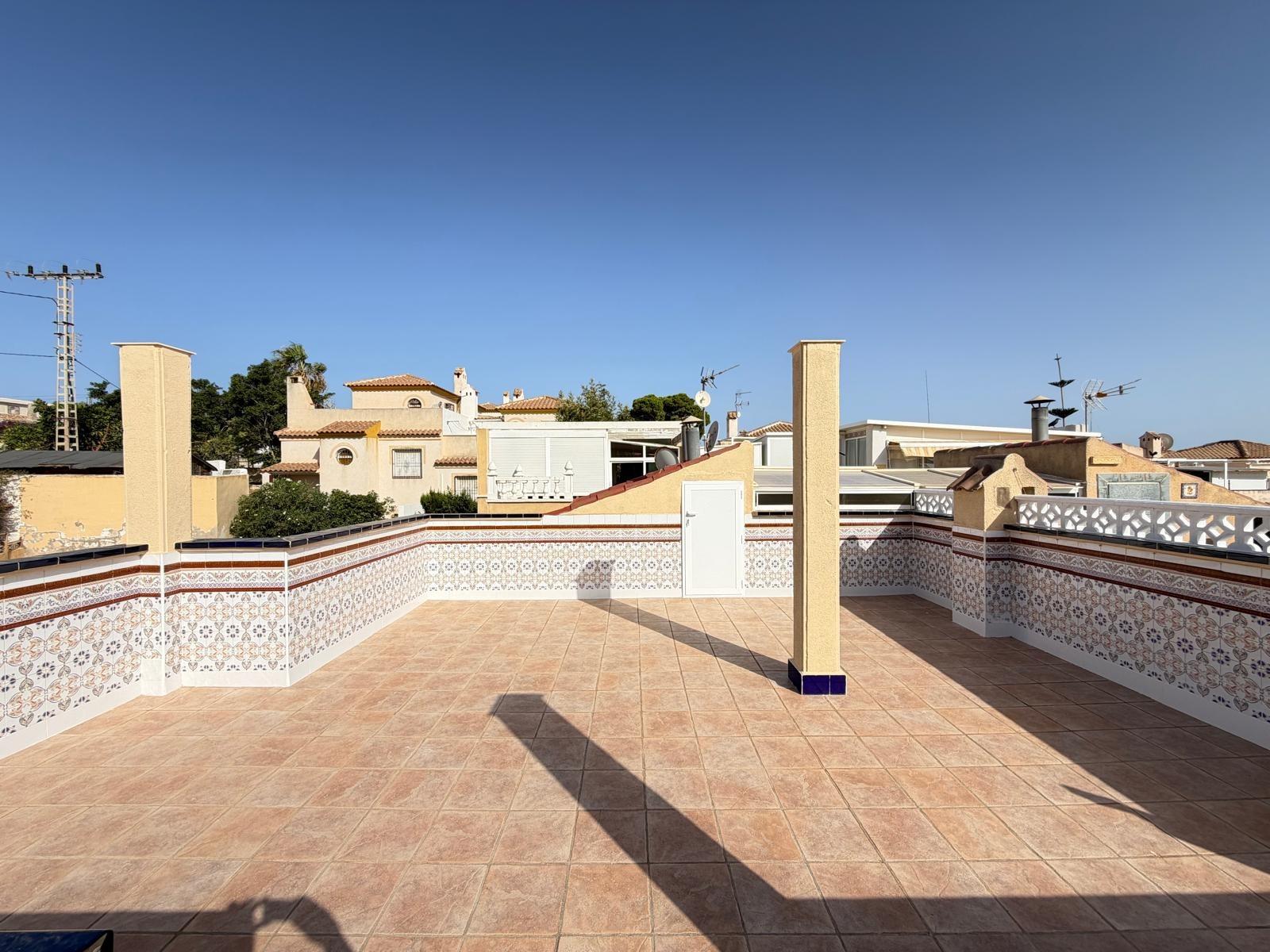 For sale - 2 Bedroom 1 Bathroom Town House in Torrevieja - Miramar - Torre Del Moro  - Alicante