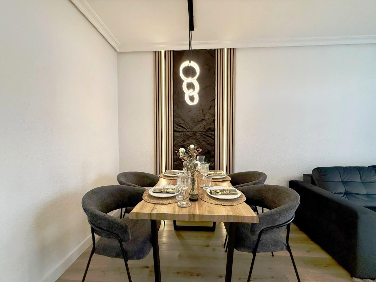 For sale - 2 Bedroom 1 Bathroom Apartment in Torrevieja - Playa Del Cura  - Alicante