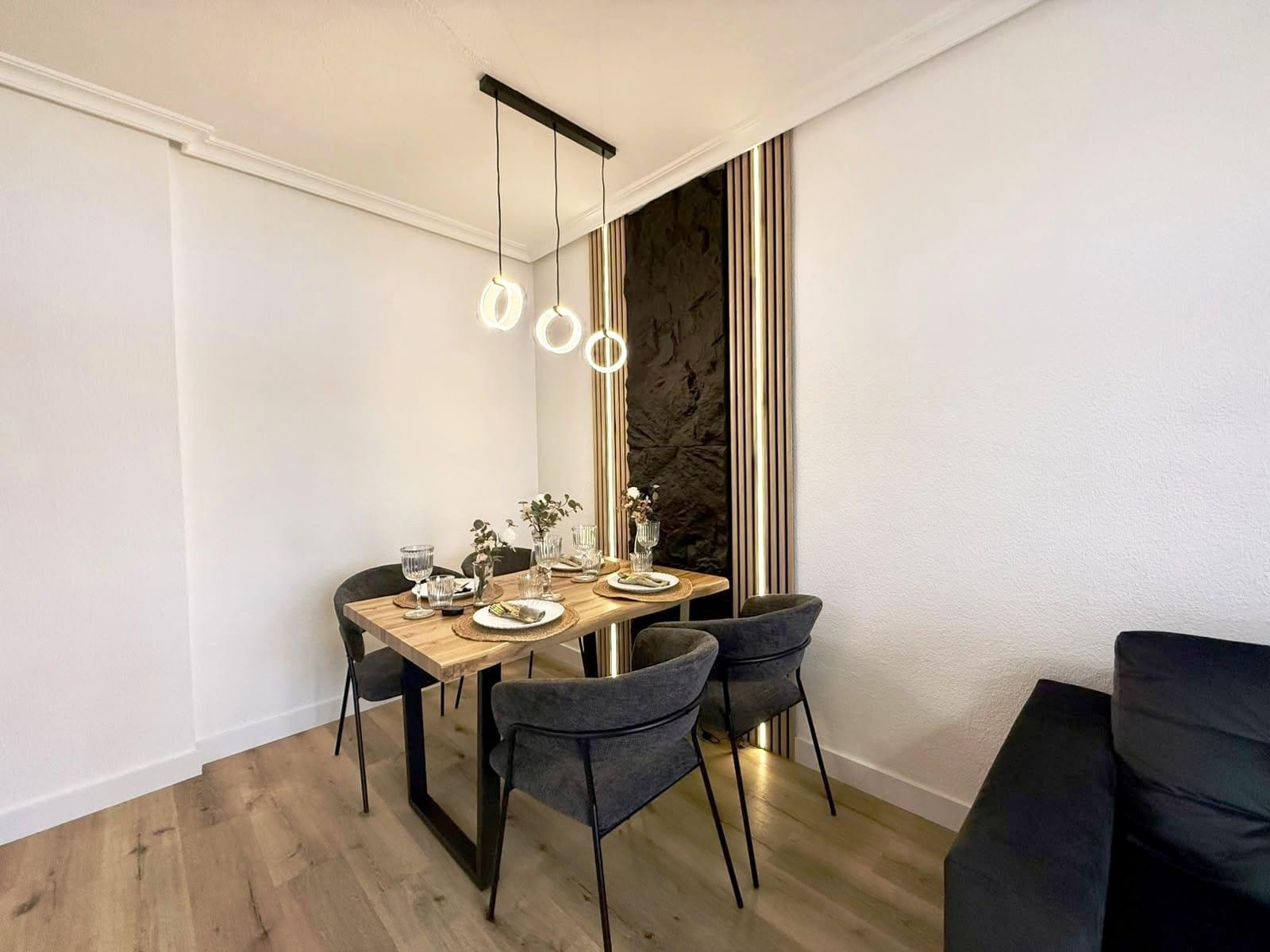 For sale - 2 Bedroom 1 Bathroom Apartment in Torrevieja - Playa Del Cura  - Alicante