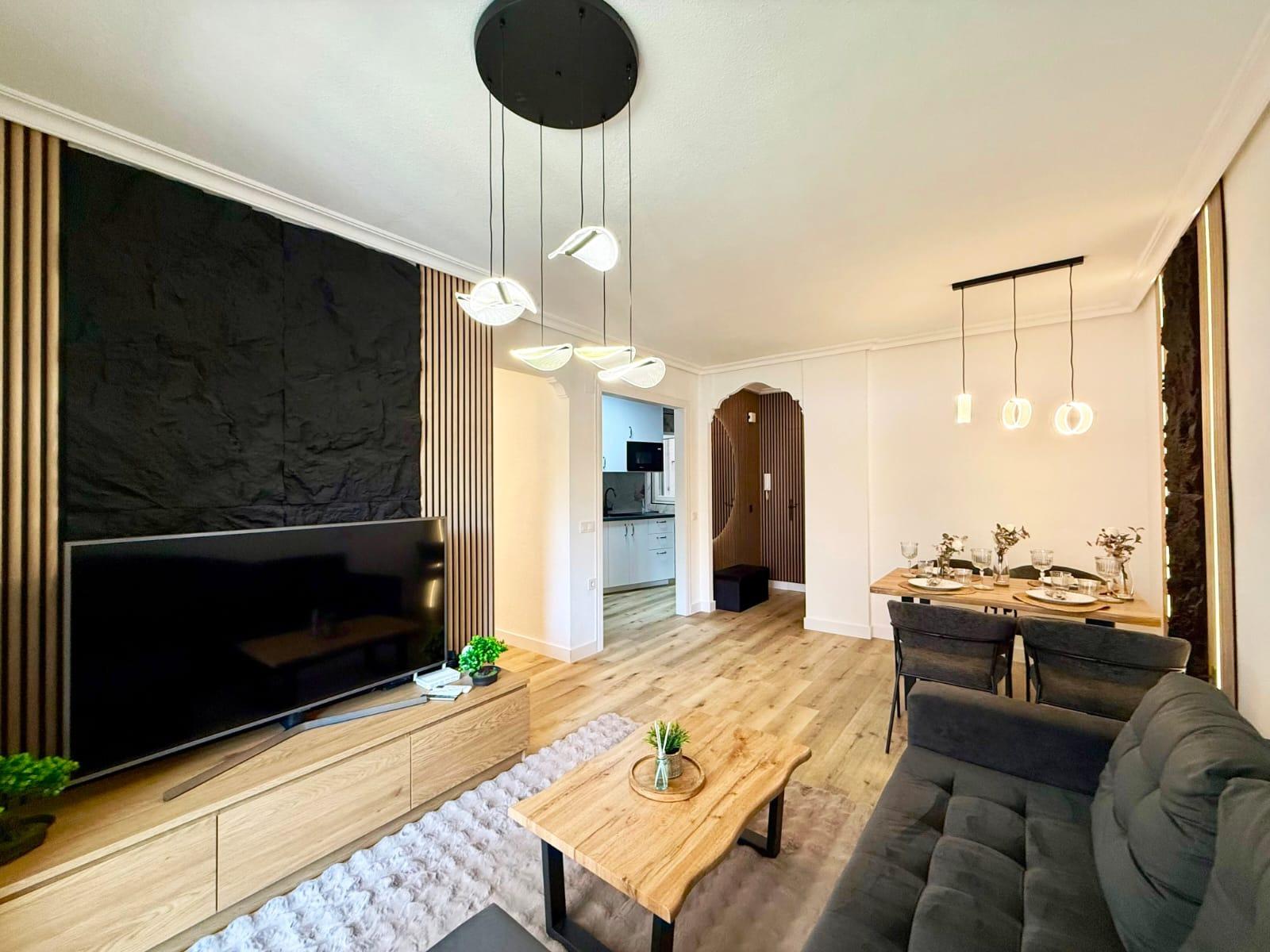 For sale - 2 Bedroom 1 Bathroom Apartment in Torrevieja - Playa Del Cura  - Alicante
