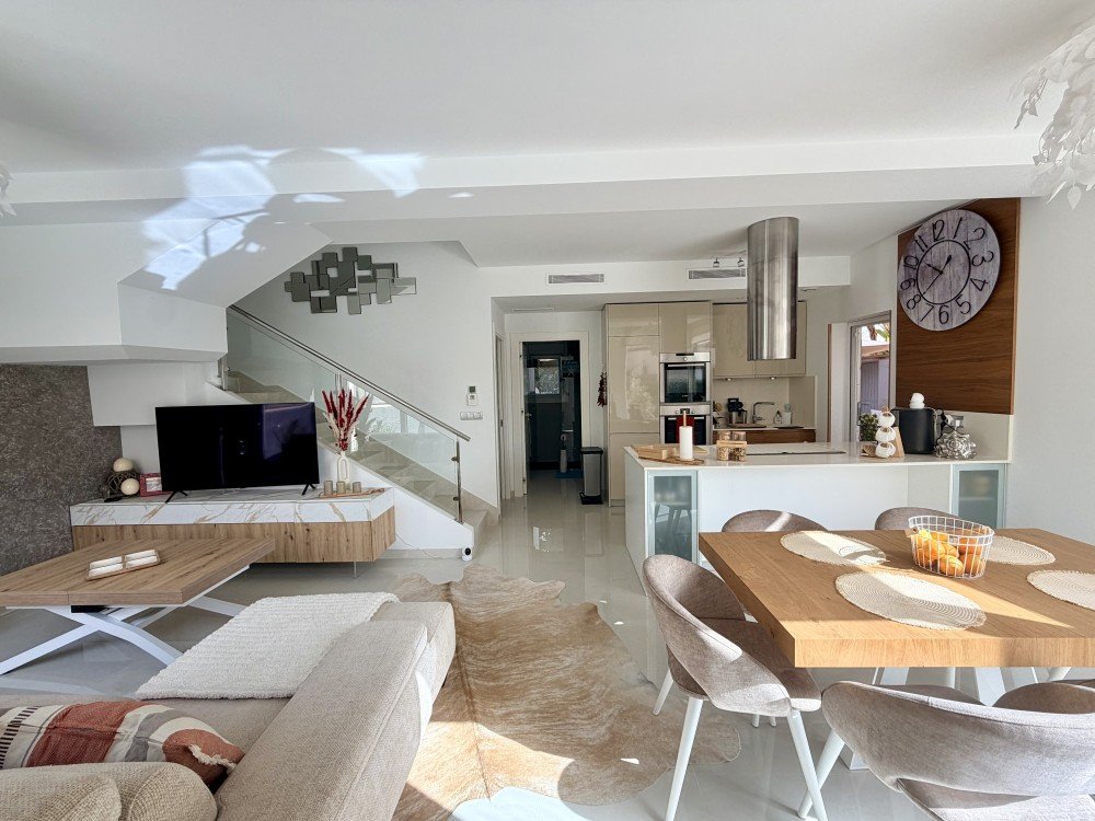 For sale - 3 Bedroom 3 Bathroom Town House in Ciudad Quesada - Costa Blanca  - Alicante