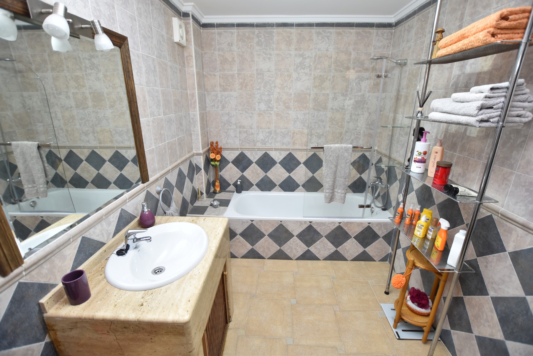 For sale - 3 Bedroom 2 Bathroom Villa in Algorfa - Inland  - Alicante
