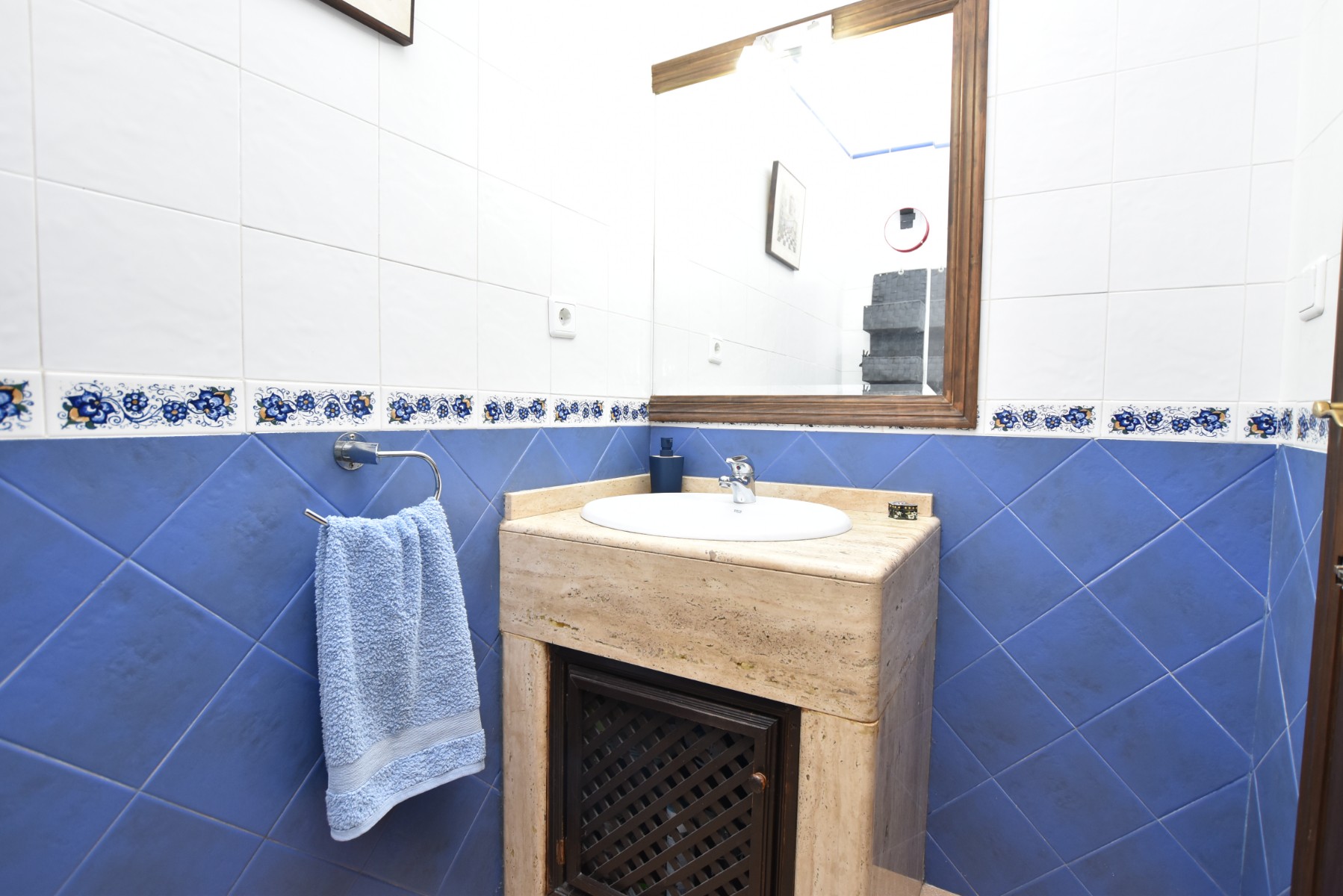 For sale - 3 Bedroom 2 Bathroom Villa in Algorfa - Inland  - Alicante