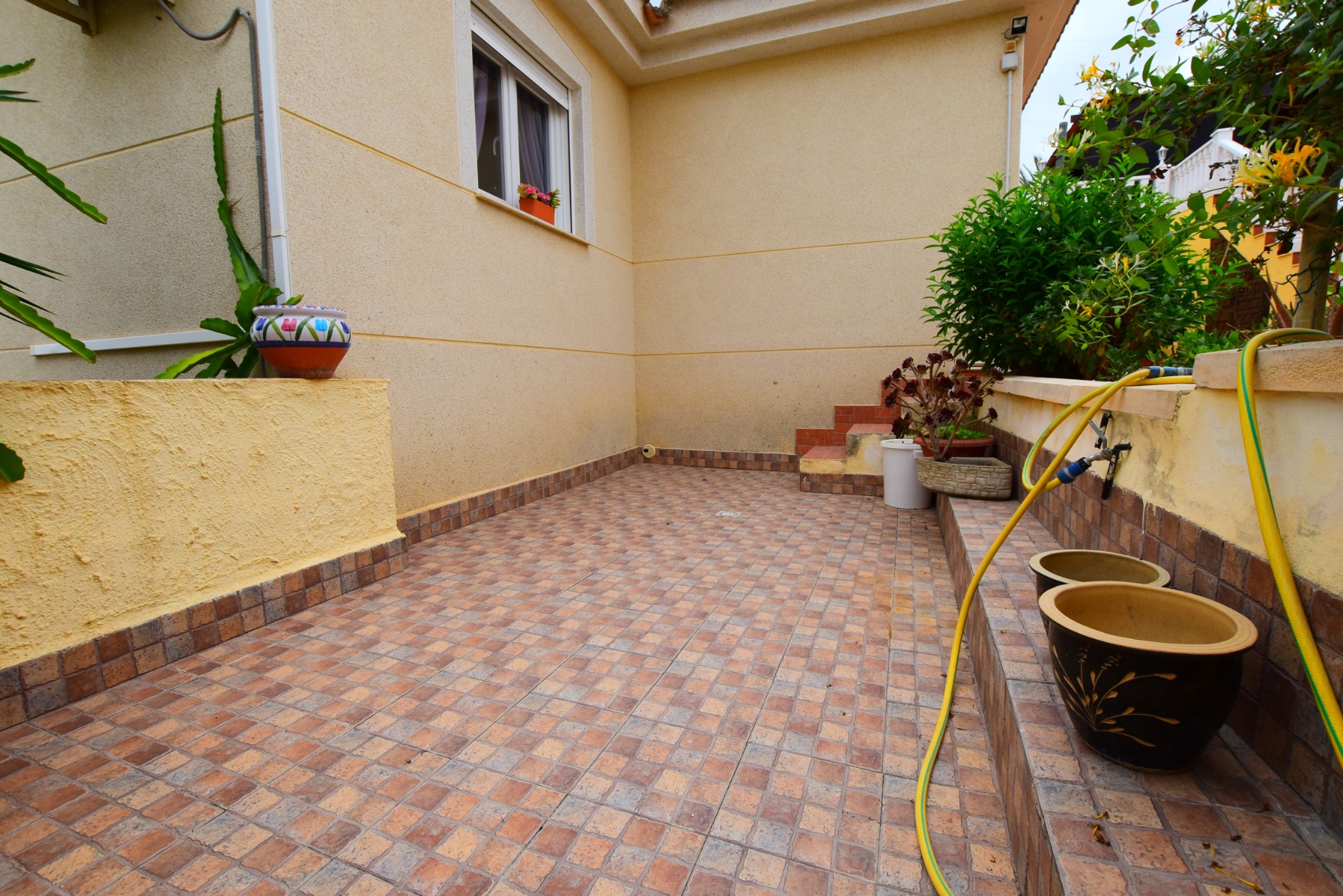 For sale - 3 Bedroom 2 Bathroom Villa in Algorfa - Inland  - Alicante