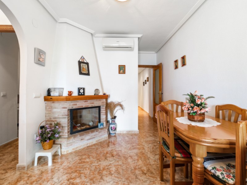 For sale - 3 Bedroom 2 Bathroom Penthouse Penthouse in Torrevieja - Costa Blanca  - Alicante