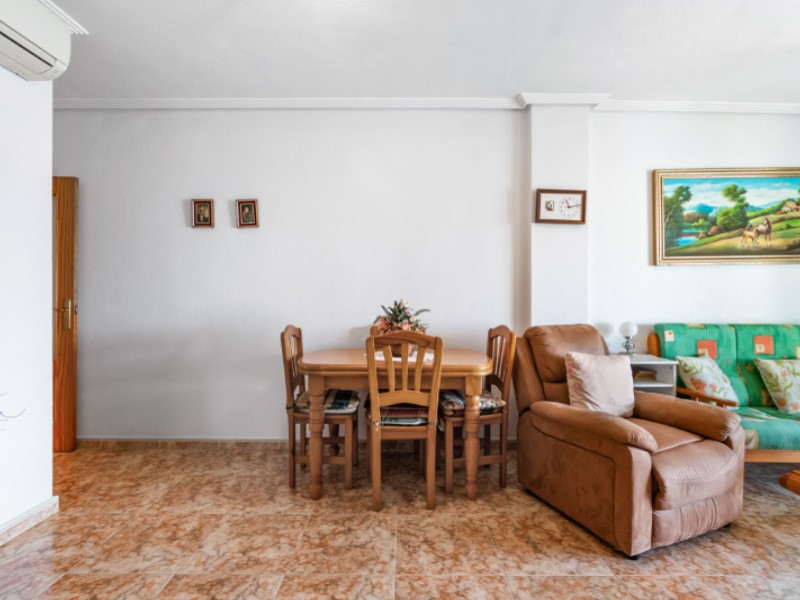 For sale - 3 Bedroom 2 Bathroom Penthouse Penthouse in Torrevieja - Costa Blanca  - Alicante