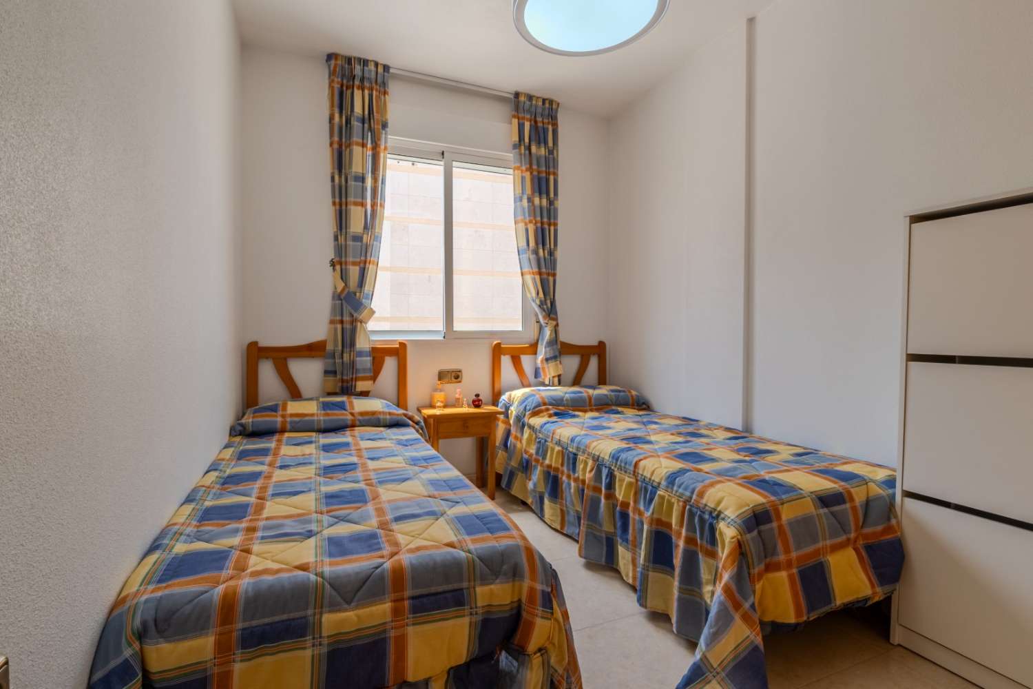 For sale - 2 Bedroom 1 Bathroom Apartment in Torrevieja - Costa Blanca  - Alicante