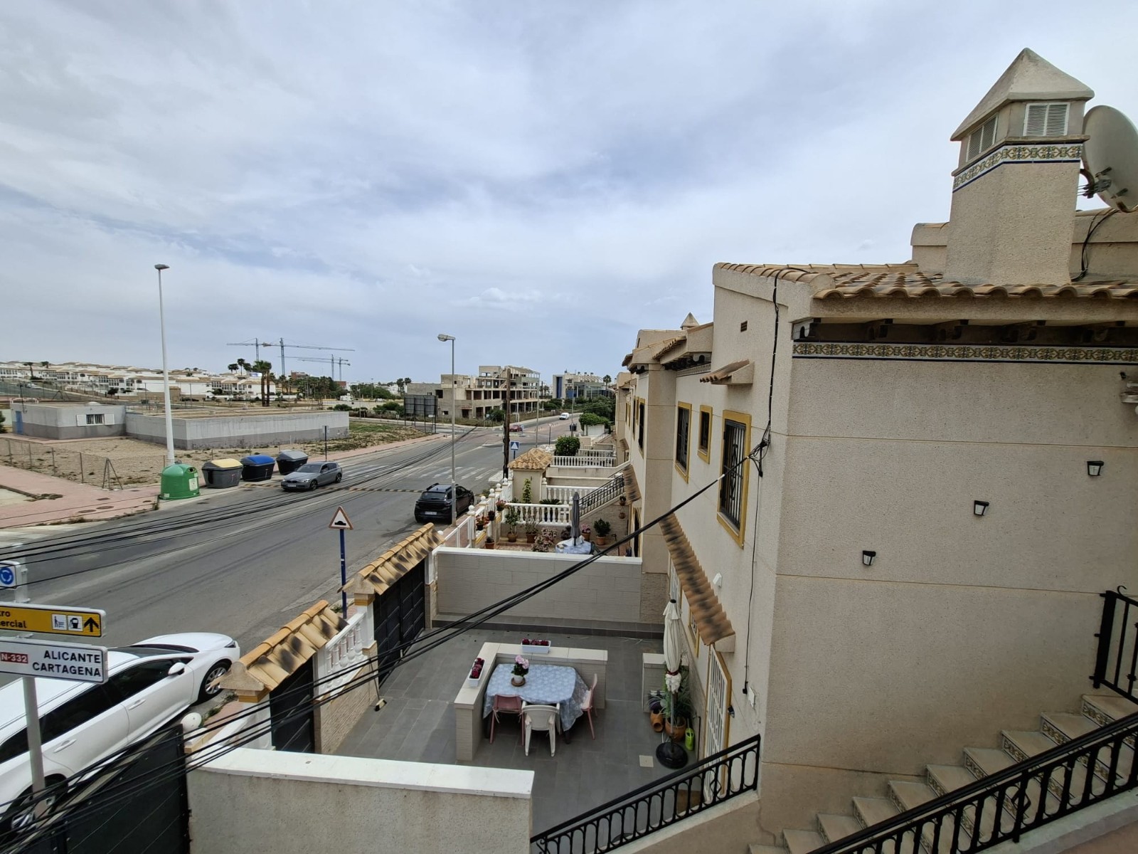 For sale - 2 Bedroom 1 Bathroom Bungalow in Orihuela Costa - Costa Blanca  - Alicante