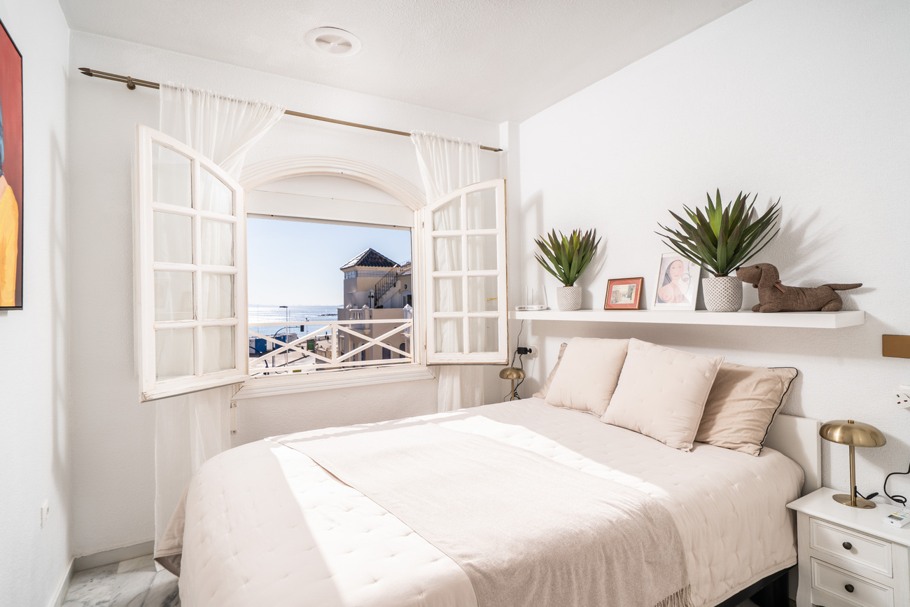 For sale - 2 Bedroom 1 Bathroom Apartment in Torrevieja - aguas nuevas  - Alicante