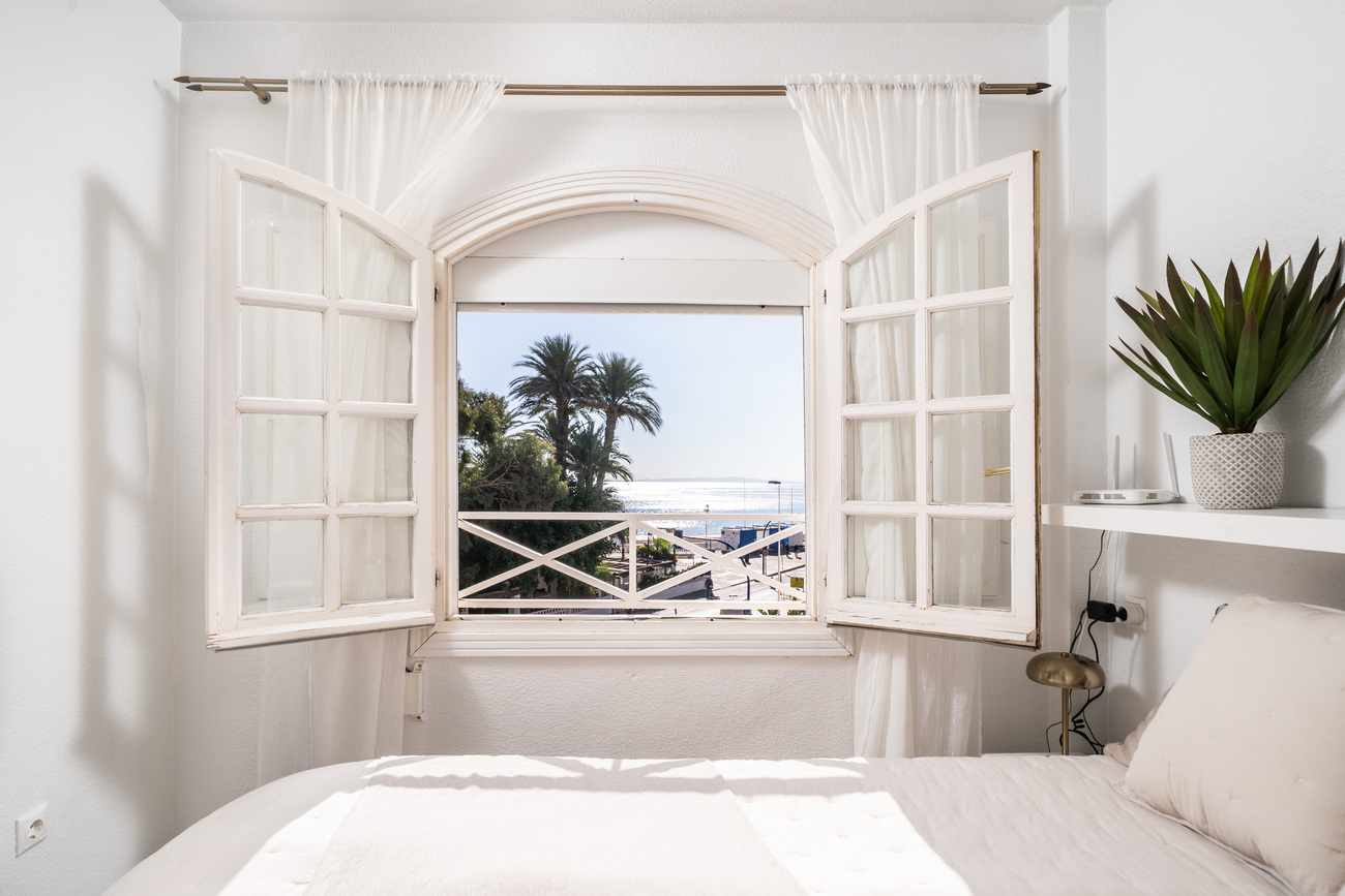 For sale - 2 Bedroom 1 Bathroom Apartment in Torrevieja - aguas nuevas  - Alicante