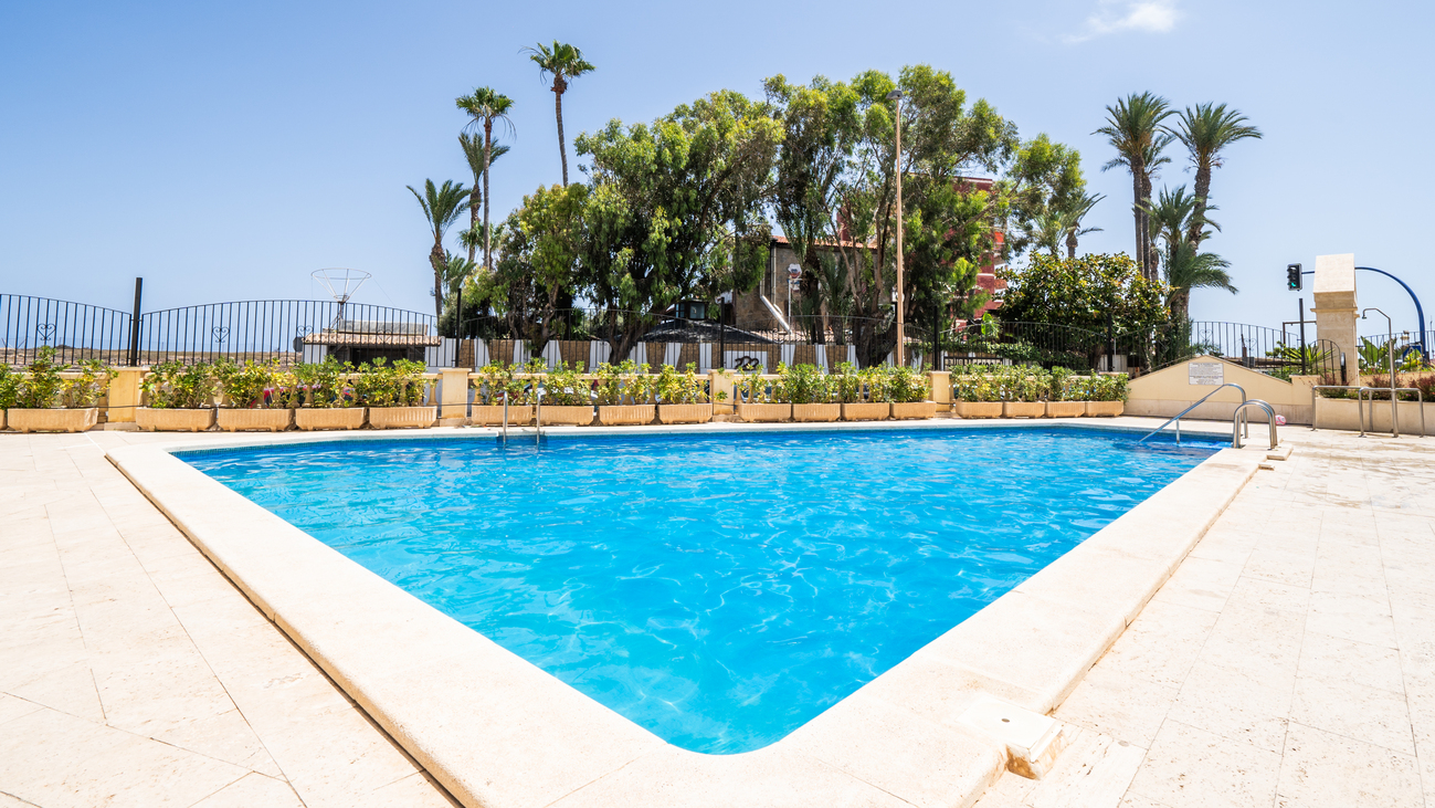 For sale - 2 Bedroom 1 Bathroom Apartment in Torrevieja - aguas nuevas  - Alicante