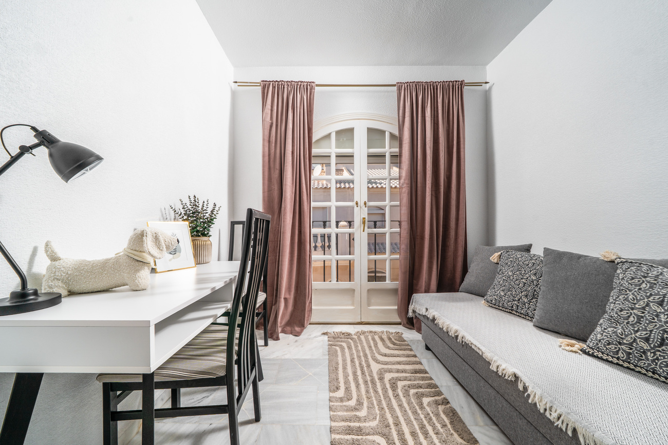 For sale - 2 Bedroom 1 Bathroom Apartment in Torrevieja - aguas nuevas  - Alicante