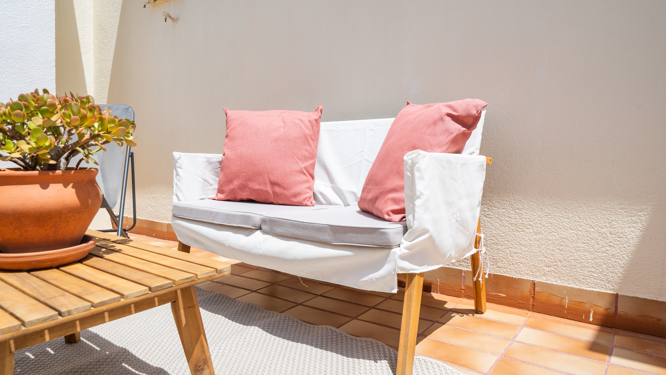 For sale - 2 Bedroom 1 Bathroom Apartment in Torrevieja - aguas nuevas  - Alicante