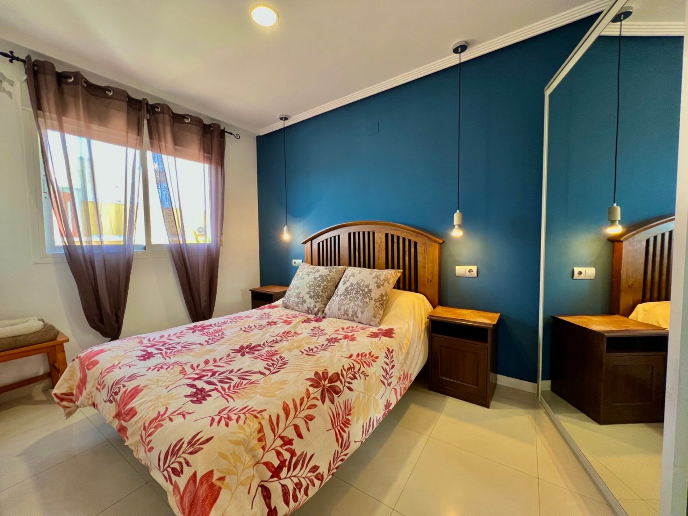 For sale - 2 Bedroom 1 Bathroom Penthouse in Torrevieja - Centro  - Alicante