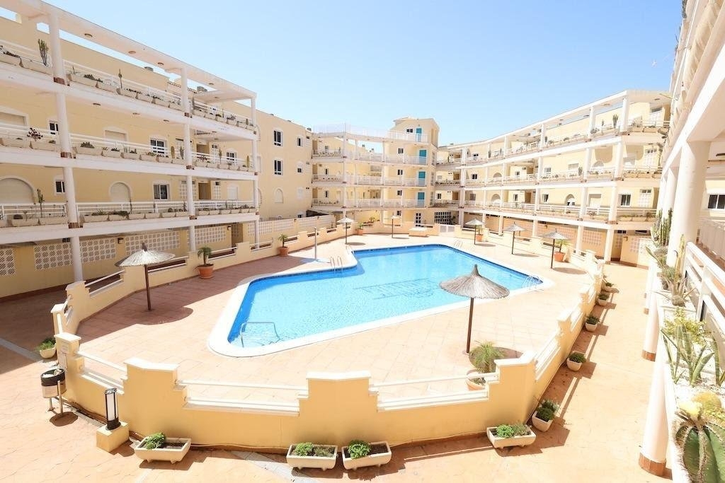 3 Bedroom 2 Bathroom Apartment in Orihuela Costa