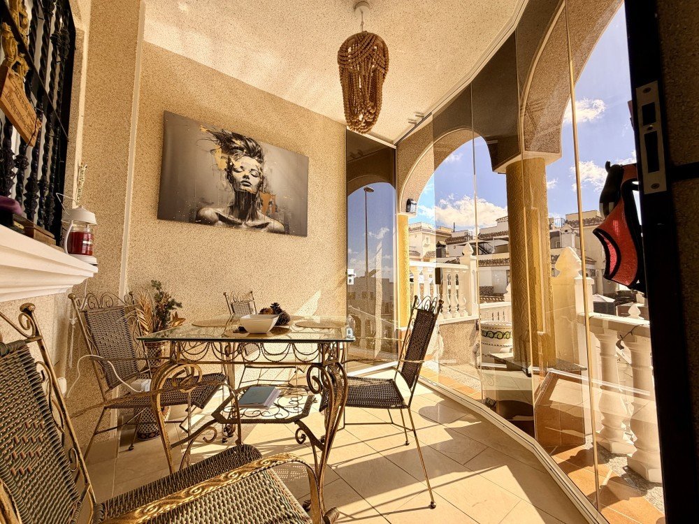 For sale - 3 Bedroom 2 Bathroom Town House in Orihuela Costa - Costa Blanca  - Alicante