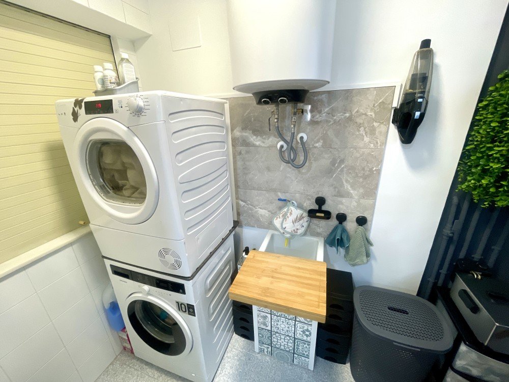 For sale - 3 Bedroom 1 Bathroom Apartment in Orihuela - Inland  - Alicante