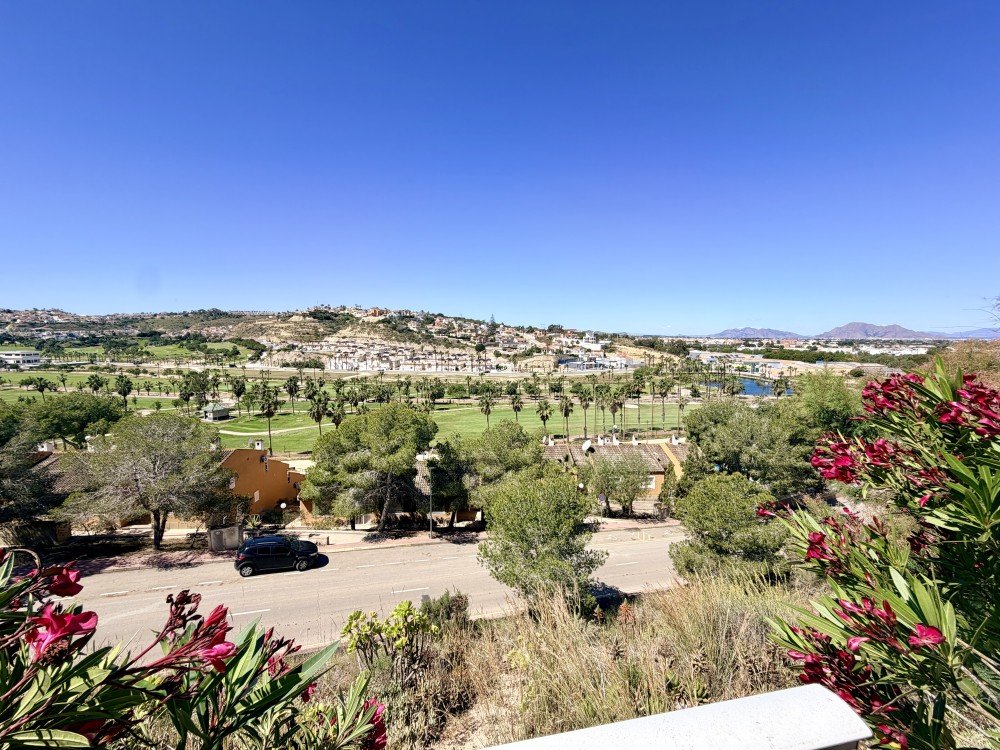 For sale - 4 Bedroom 3 Bathroom Villa in Ciudad Quesada - Costa Blanca  - Alicante