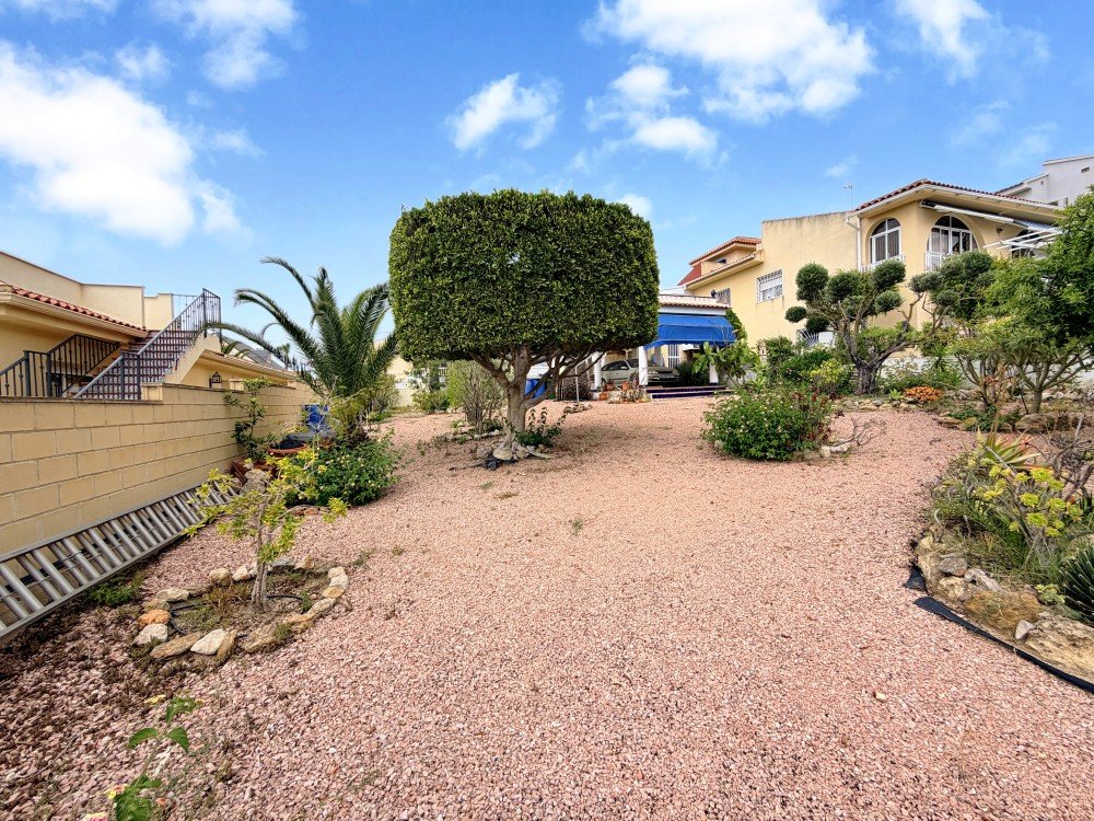 For sale - 4 Bedroom 3 Bathroom Villa in Ciudad Quesada - Costa Blanca  - Alicante