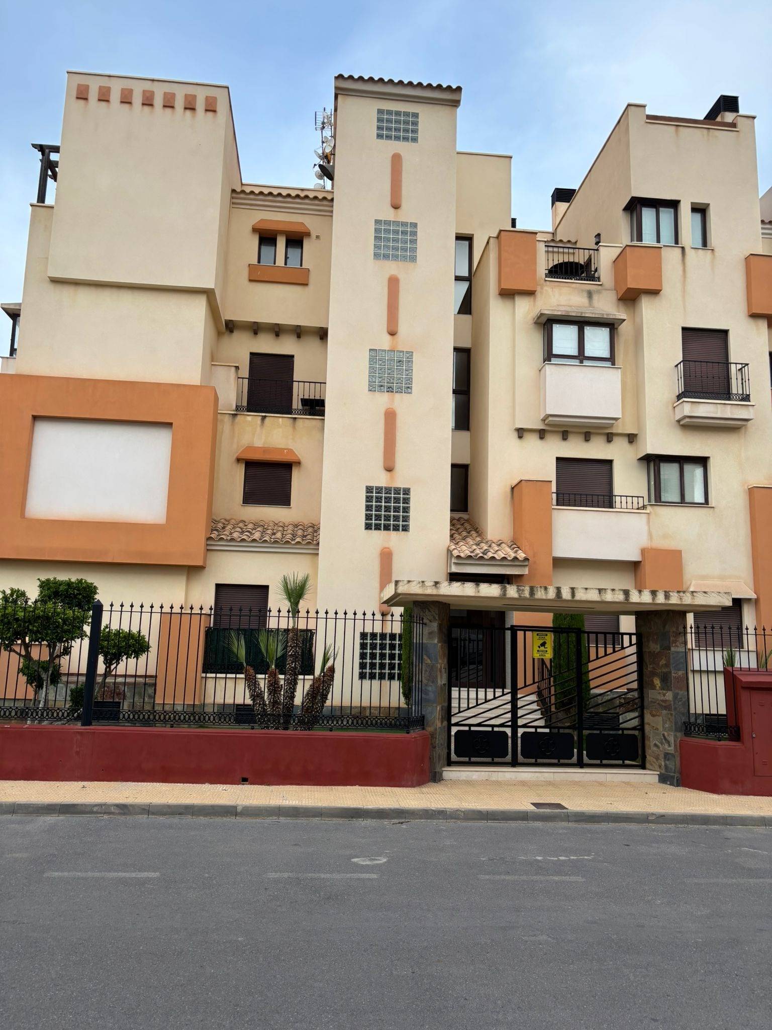 For sale - 2 Bedroom 2 Bathroom Apartment in Orihuela Costa - Lomas De Cabo Roig  - Alicante