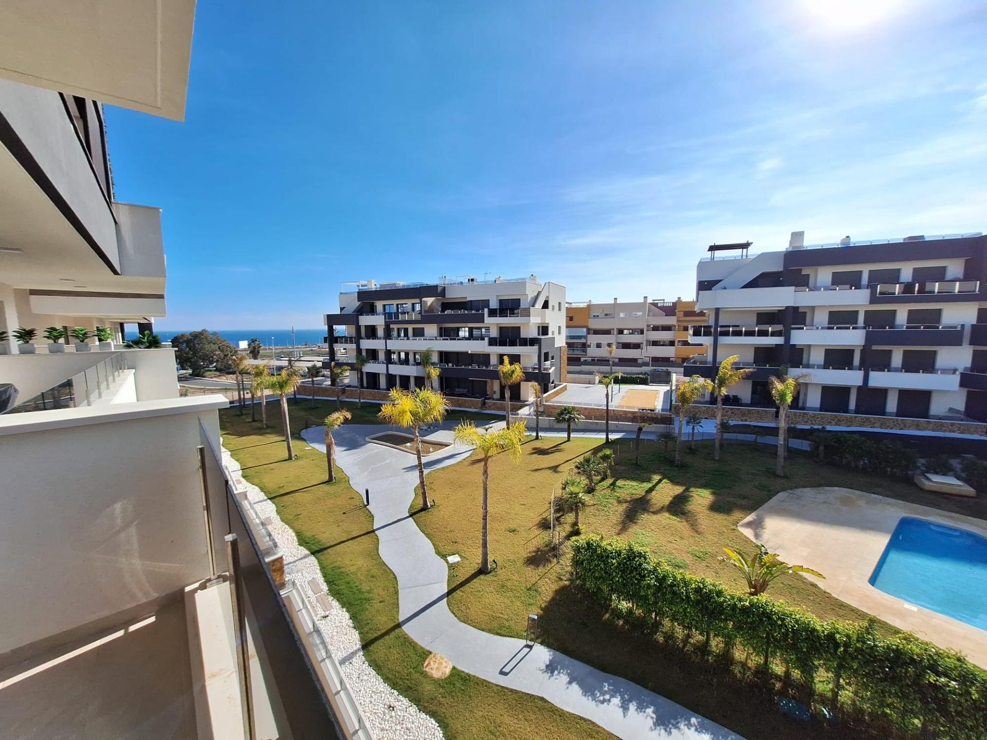 For sale - 2 Bedroom 2 Bathroom Apartment in Orihuela Costa - Punta Prima  - Alicante