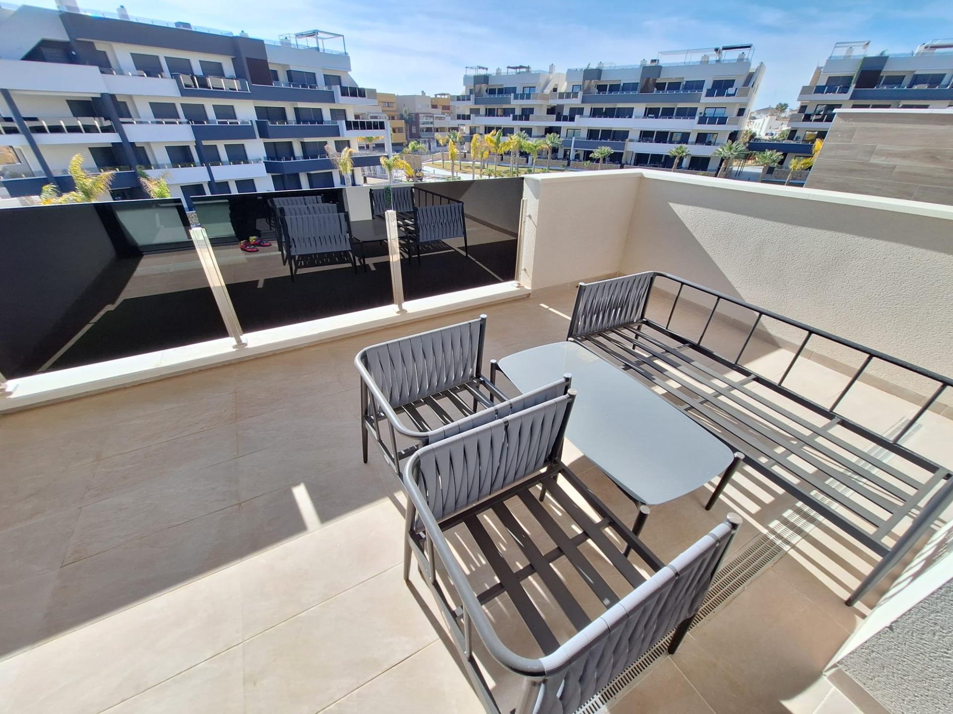 For sale - 2 Bedroom 2 Bathroom Apartment in Orihuela Costa - Punta Prima  - Alicante