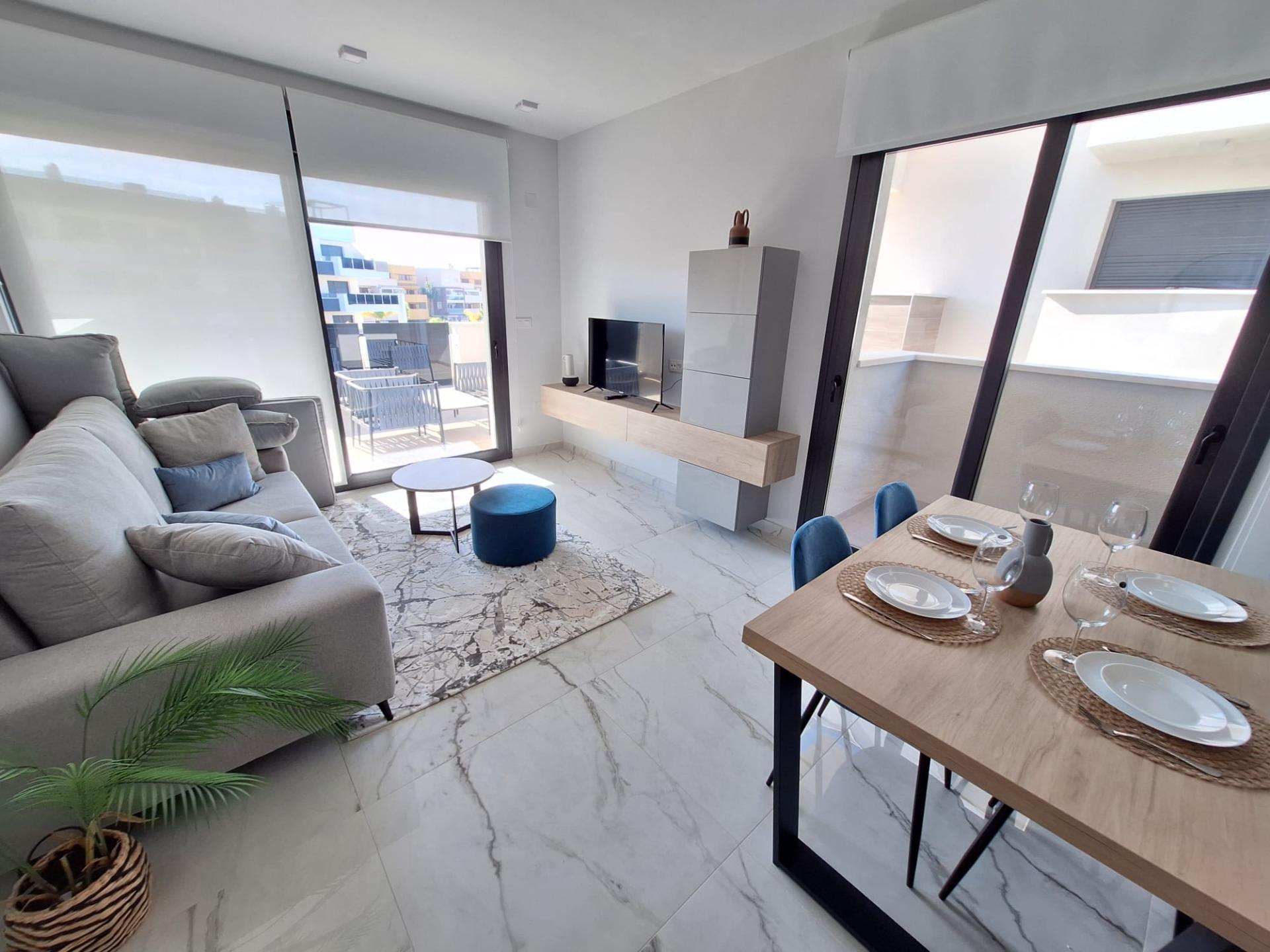 For sale - 2 Bedroom 2 Bathroom Apartment in Orihuela Costa - Punta Prima  - Alicante