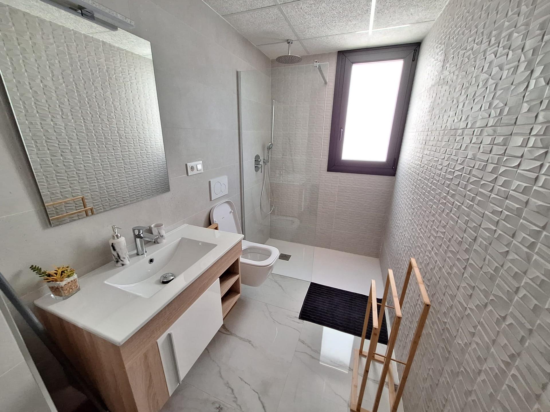 For sale - 2 Bedroom 2 Bathroom Apartment in Orihuela Costa - Punta Prima  - Alicante