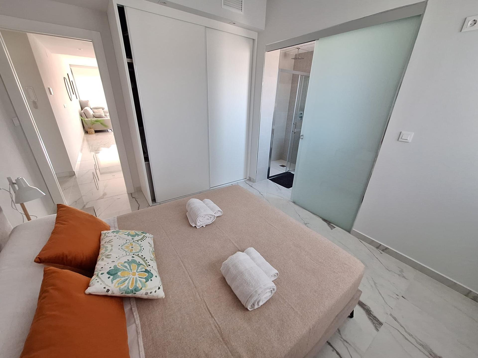 For sale - 2 Bedroom 2 Bathroom Apartment in Orihuela Costa - Punta Prima  - Alicante