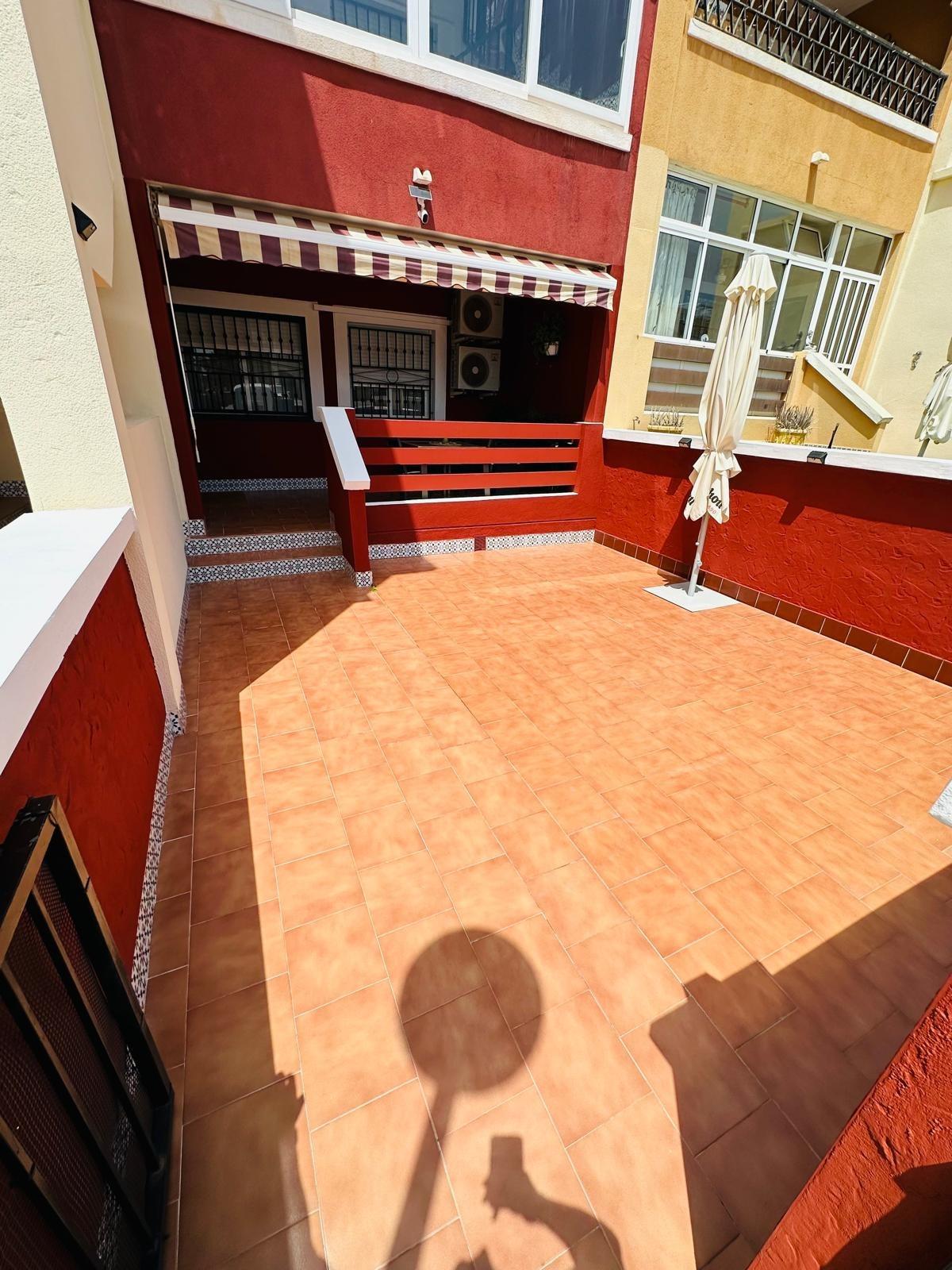 For sale - 2 Bedroom 2 Bathroom Villa in Orihuela Costa - Los Altos  - Alicante