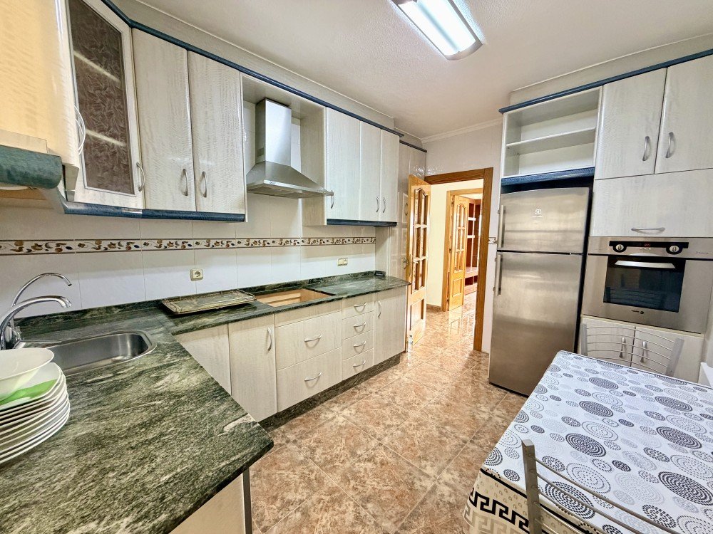For sale - 3 Bedroom 1 Bathroom Apartment in Rojales - Inland  - Alicante