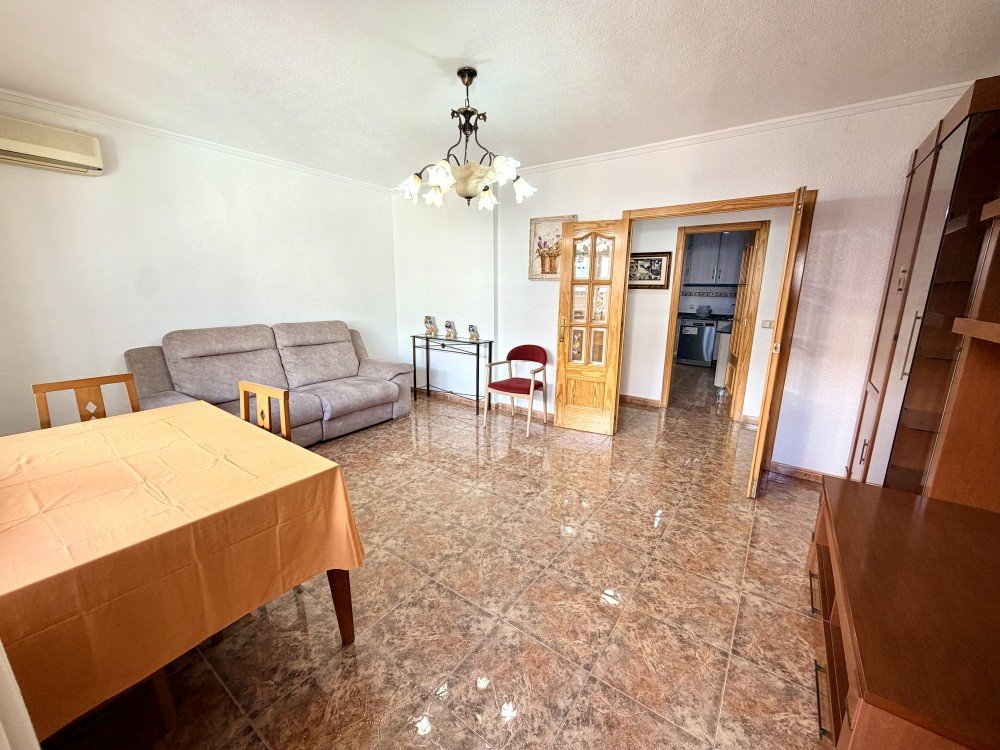 For sale - 3 Bedroom 1 Bathroom Apartment in Rojales - Inland  - Alicante