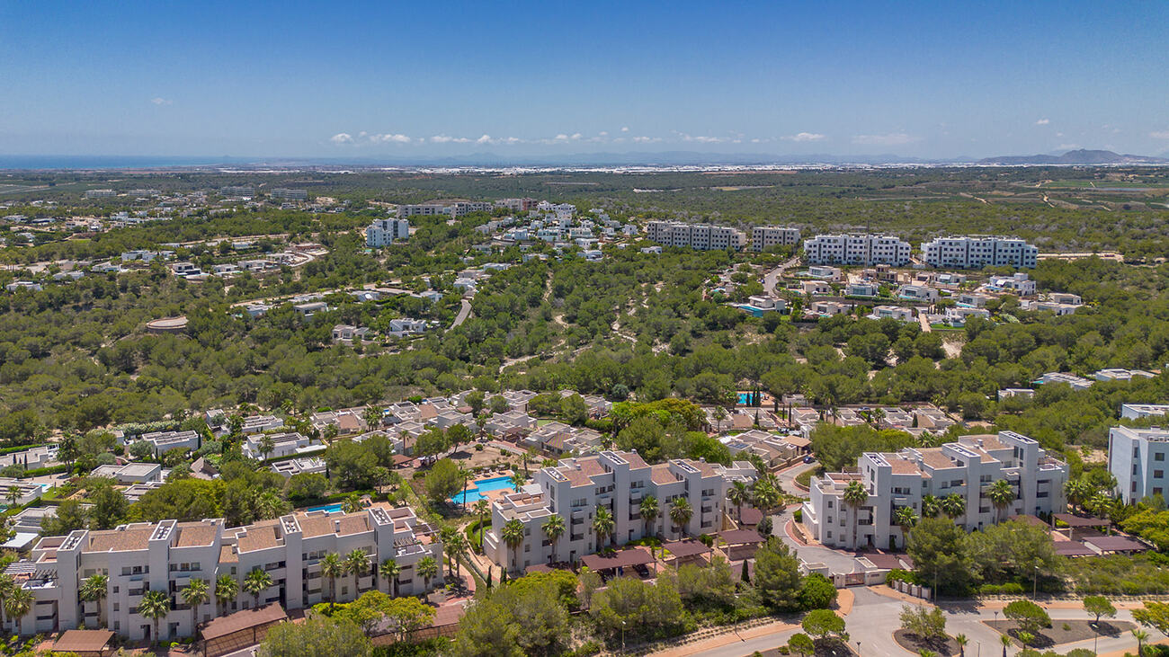 For sale - 2 Bedroom 2 Bathroom Apartment in Orihuela - Las Colinas  - Alicante