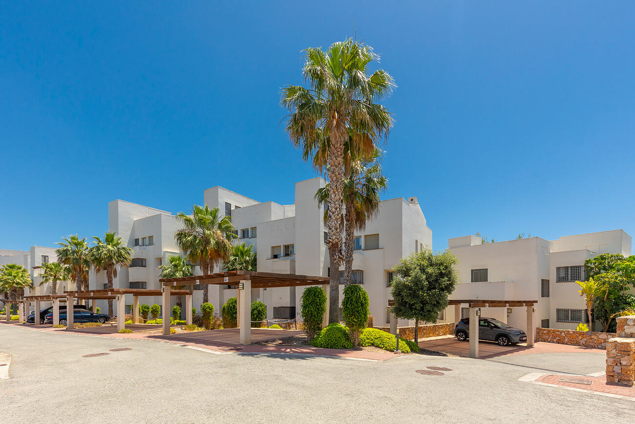For sale - 2 Bedroom 2 Bathroom Apartment in Orihuela - Las Colinas  - Alicante