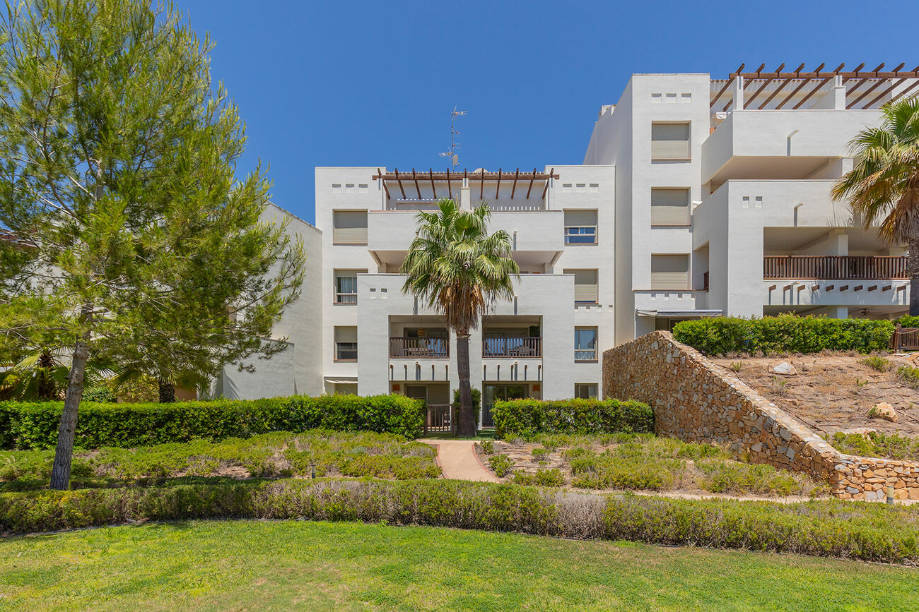 For sale - 2 Bedroom 2 Bathroom Apartment in Orihuela - Las Colinas  - Alicante