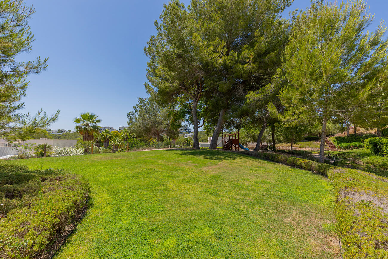 For sale - 2 Bedroom 2 Bathroom Apartment in Orihuela - Las Colinas  - Alicante