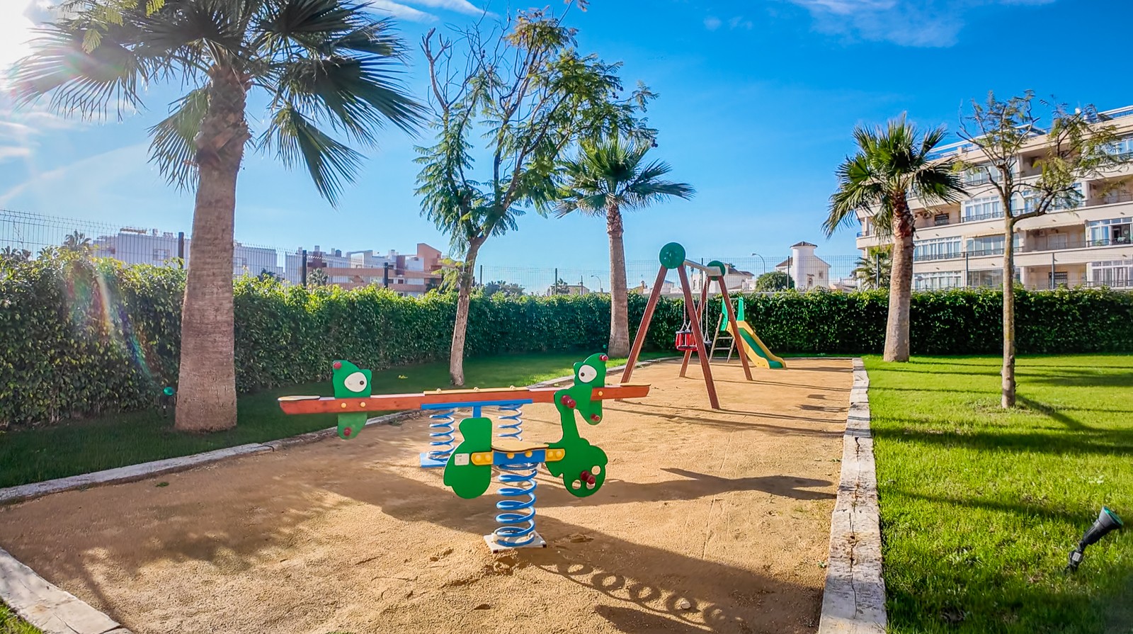 For sale - 2 Bedroom 2 Bathroom Apartment in Playa Flamenca - Costa Blanca  - Alicante