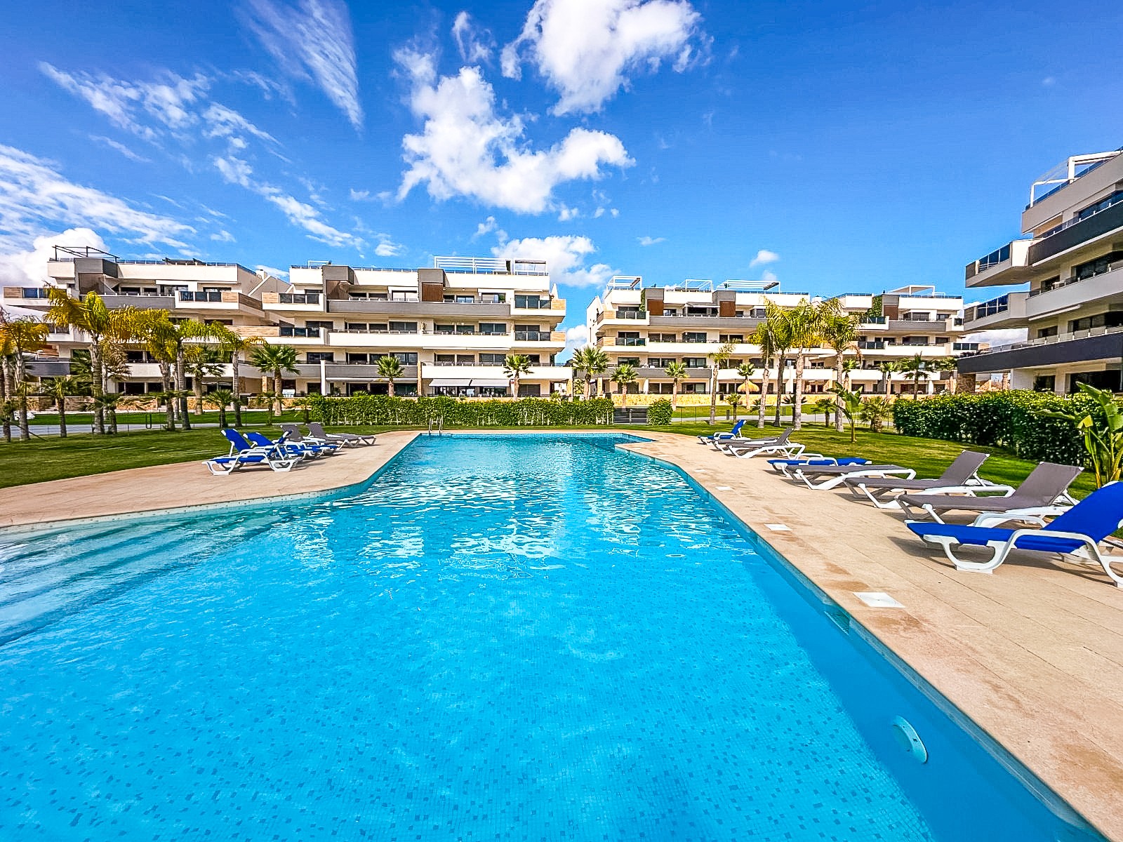 For sale - 2 Bedroom 2 Bathroom Apartment in Playa Flamenca - Costa Blanca  - Alicante