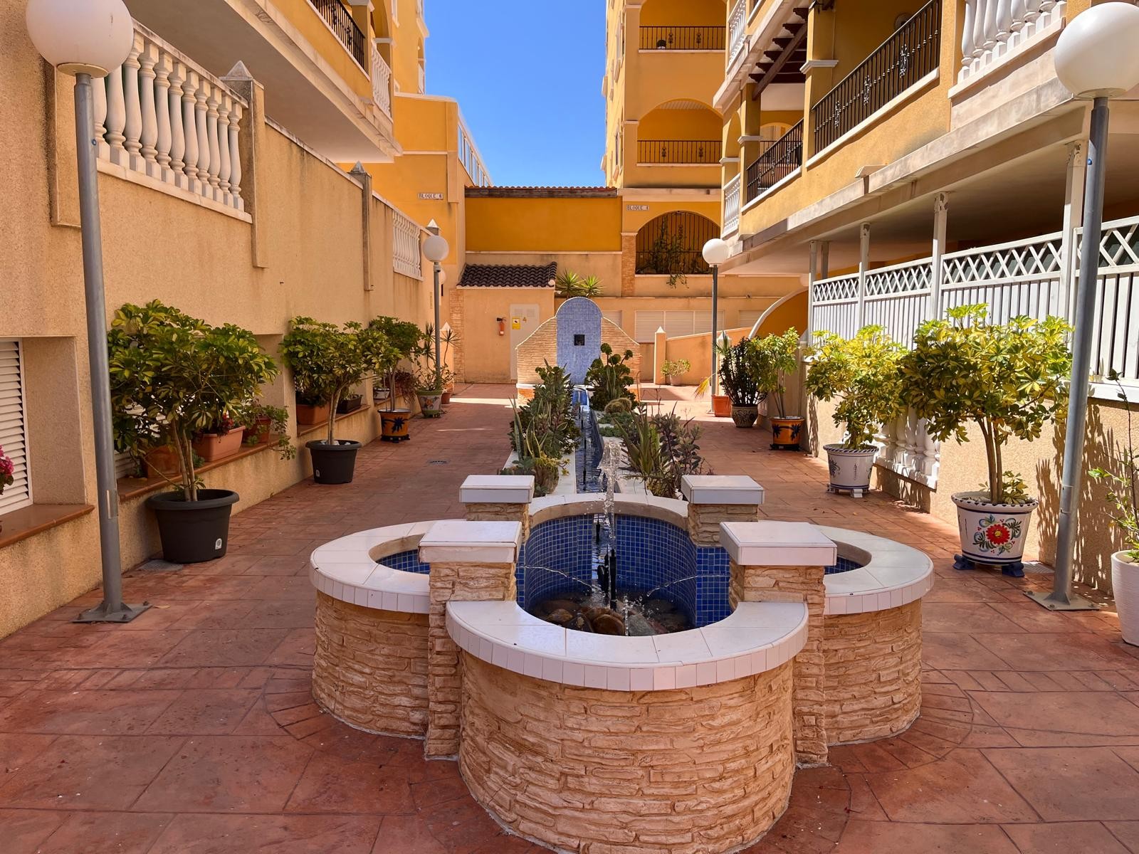 For sale - 2 Bedroom 1 Bathroom Apartment in Algorfa - Inland  - Alicante