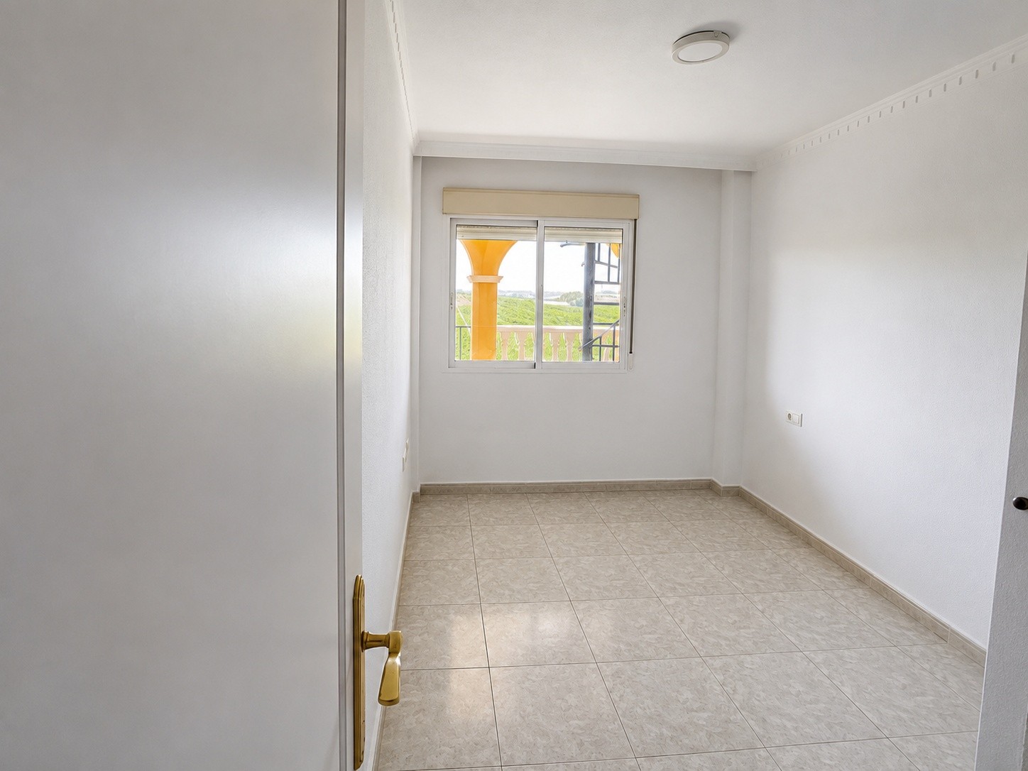 For sale - 2 Bedroom 1 Bathroom Apartment in Algorfa - Inland  - Alicante