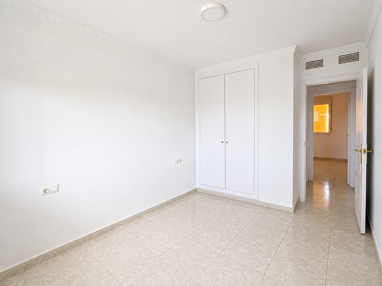 For sale - 2 Bedroom 1 Bathroom Apartment in Algorfa - Inland  - Alicante