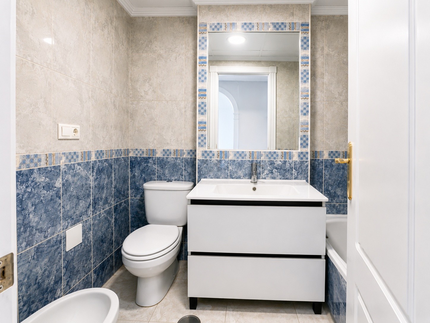 For sale - 2 Bedroom 1 Bathroom Apartment in Algorfa - Inland  - Alicante