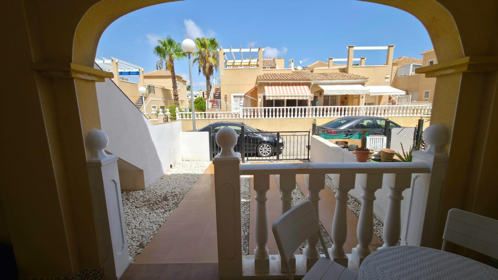 For sale - 2 Bedroom 1 Bathroom Bungalow in Torrevieja - Los Balcones - Los Altos Del Edén  - Alicante