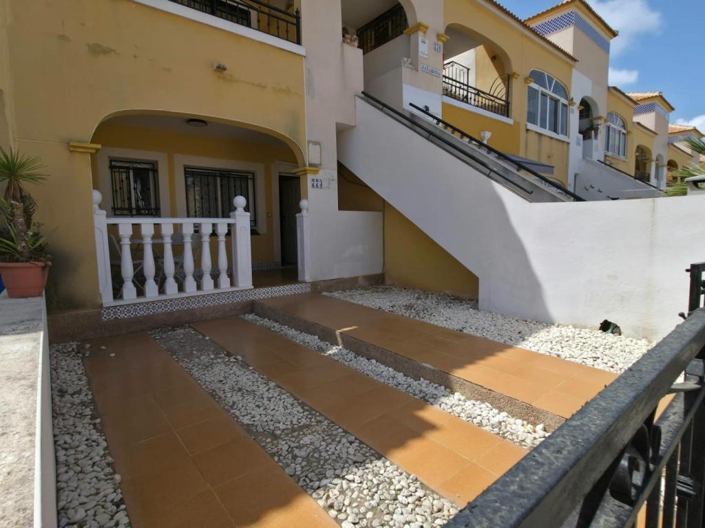 2 Bedroom 1 Bathroom Bungalow in Torrevieja