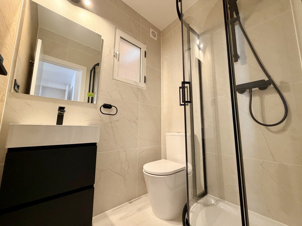 For sale - 3 Bedroom 2 Bathroom Town House in Orihuela Costa - Costa Blanca  - Alicante