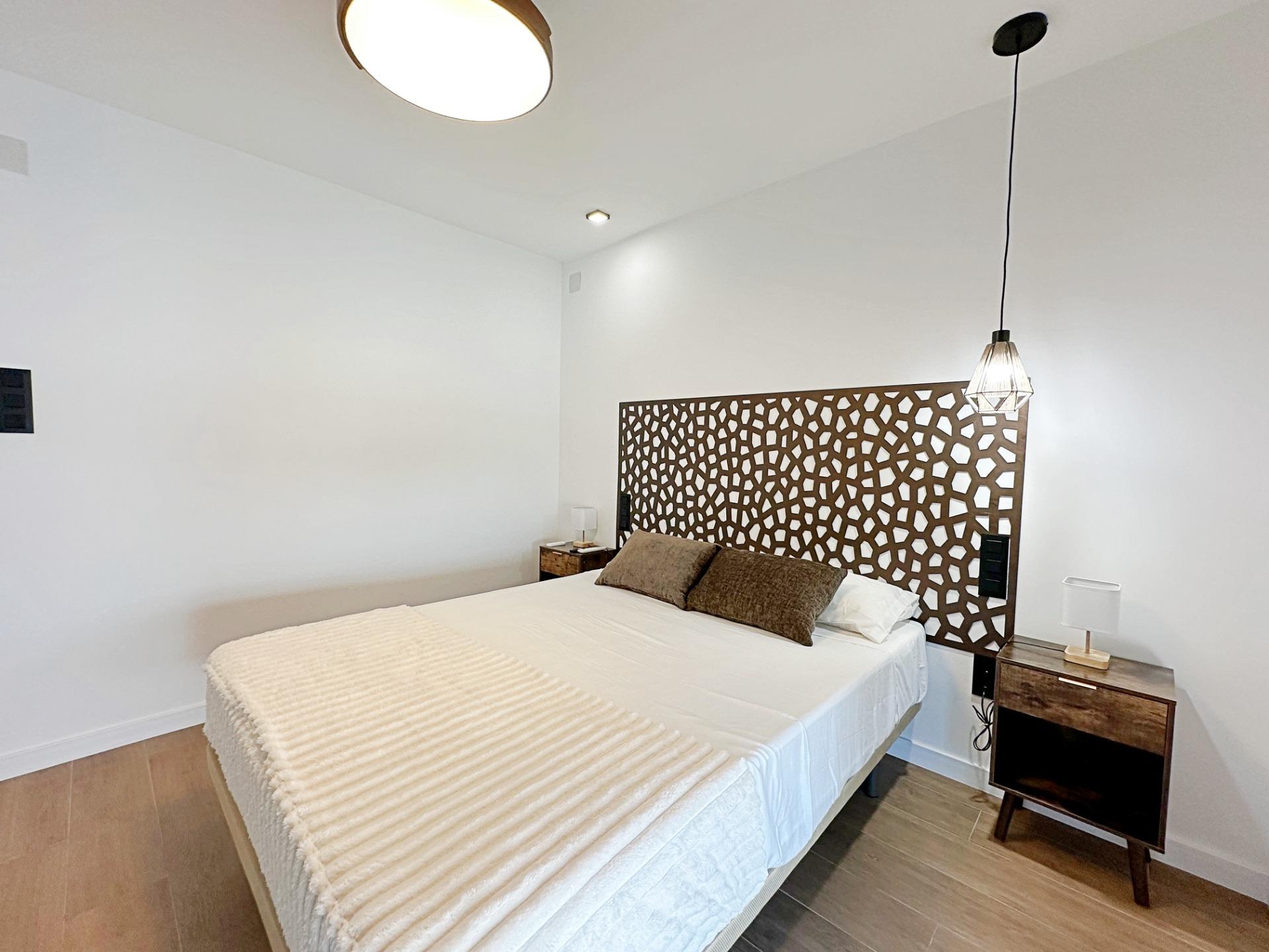 For sale - 3 Bedroom 3 Bathroom Town House in Torrevieja - aguas nuevas  - Alicante