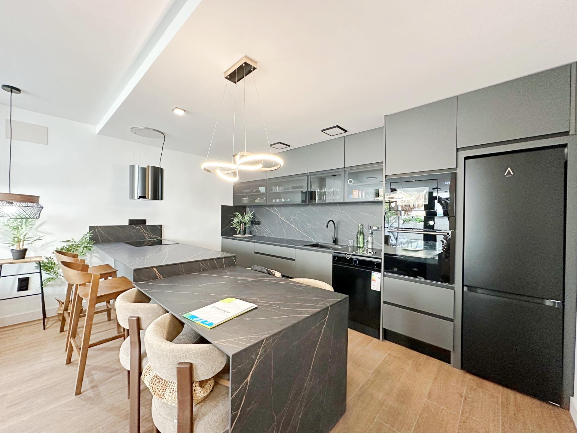 For sale - 3 Bedroom 3 Bathroom Town House in Torrevieja - aguas nuevas  - Alicante