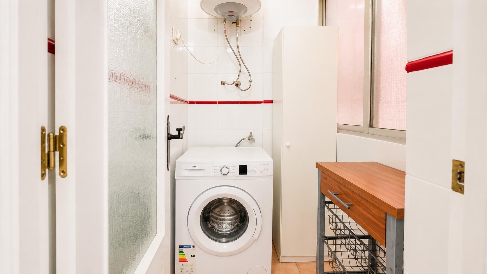 For sale - 2 Bedroom 1 Bathroom Apartment in Torrevieja - Playa Del Cura  - Alicante