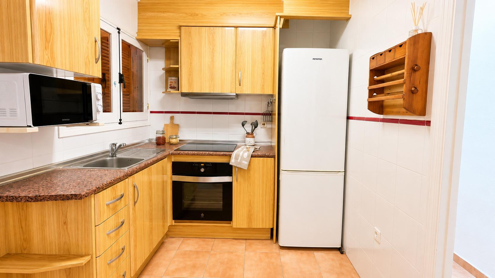 For sale - 2 Bedroom 1 Bathroom Apartment in Torrevieja - Playa Del Cura  - Alicante