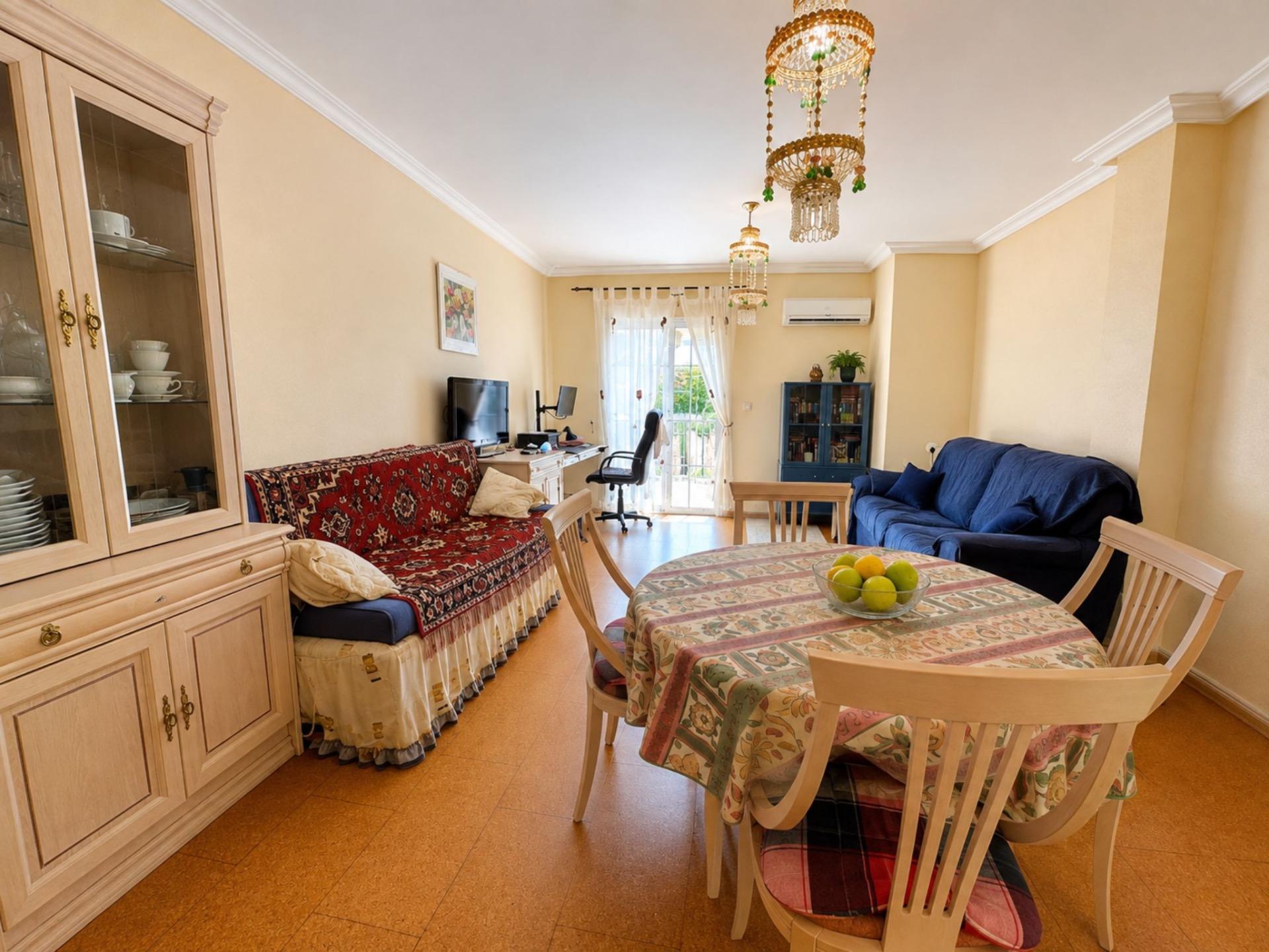 For sale - 2 Bedroom 2 Bathroom Bungalow in Orihuela Costa - Lomas De Cabo Roig  - Alicante